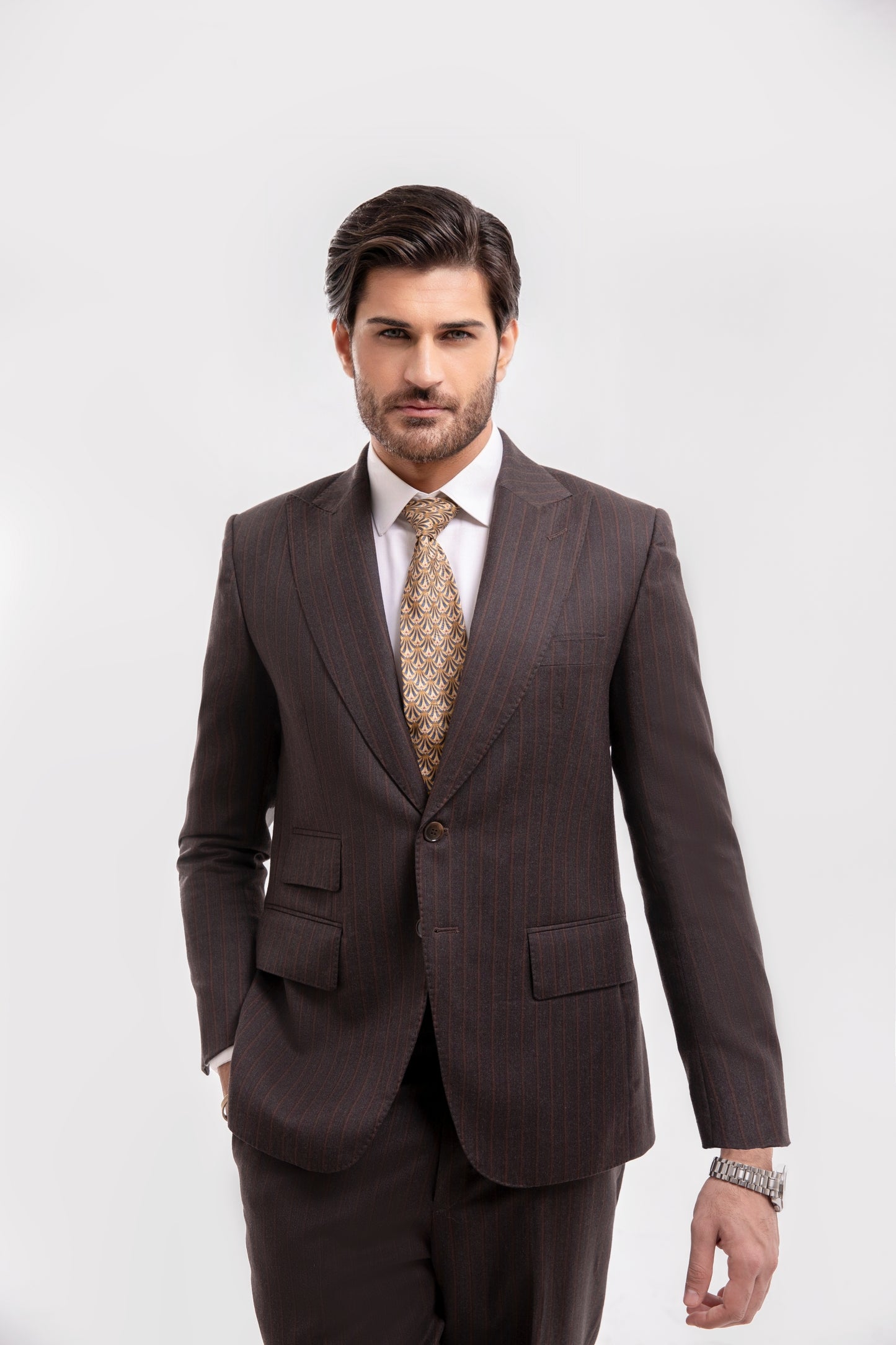 Brown Pinstripes Peak Lapels wool blended 2 Piece Suit with Ticket Pocket