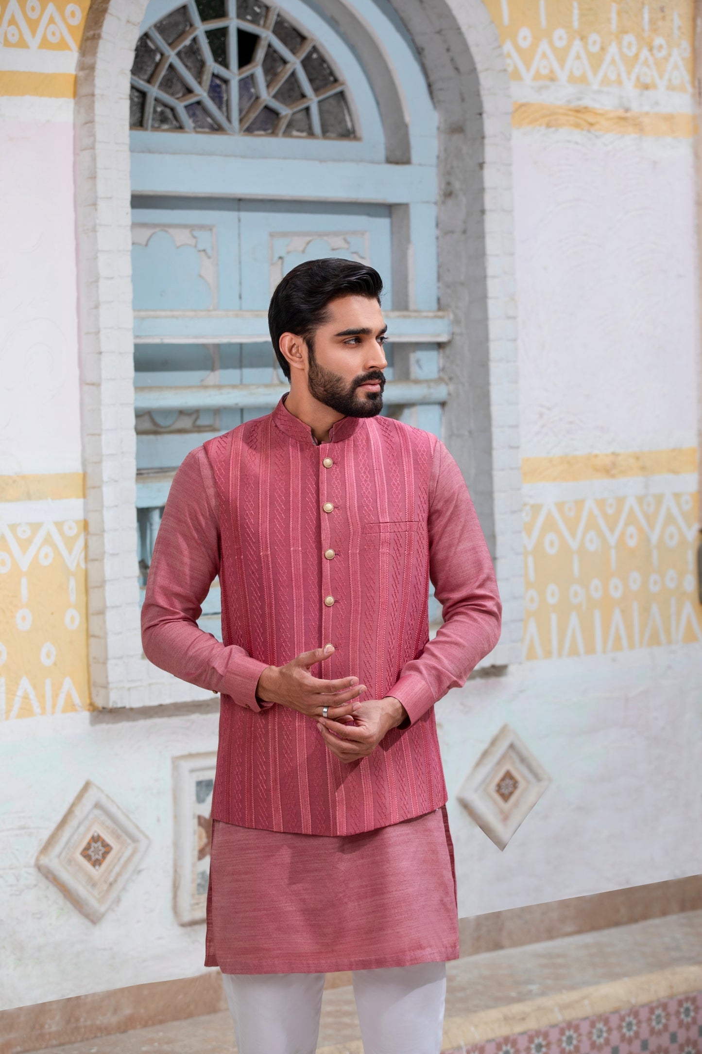 Tea-pink Self-Embroidered Waistcoat