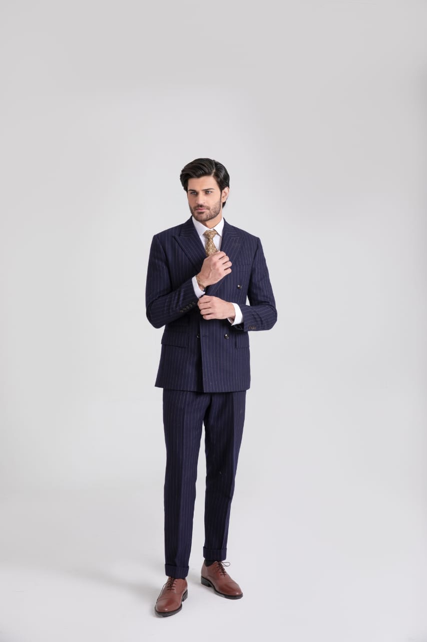 Custom-made Wollen Pin Stripe Double Brassted Suit For mens